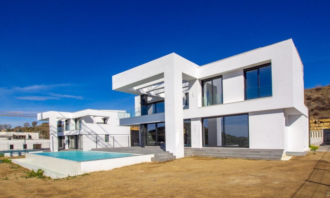 Obra nueva - Villa -
Málaga - Limonar