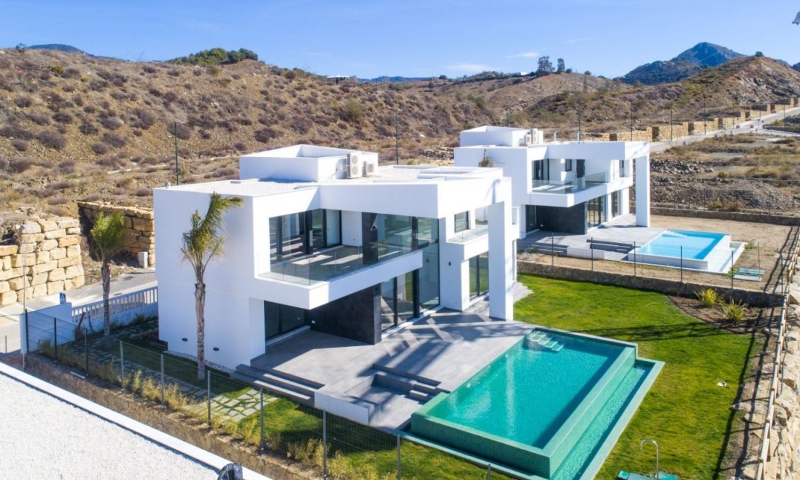 Obra nueva - Villa -
Málaga - Limonar