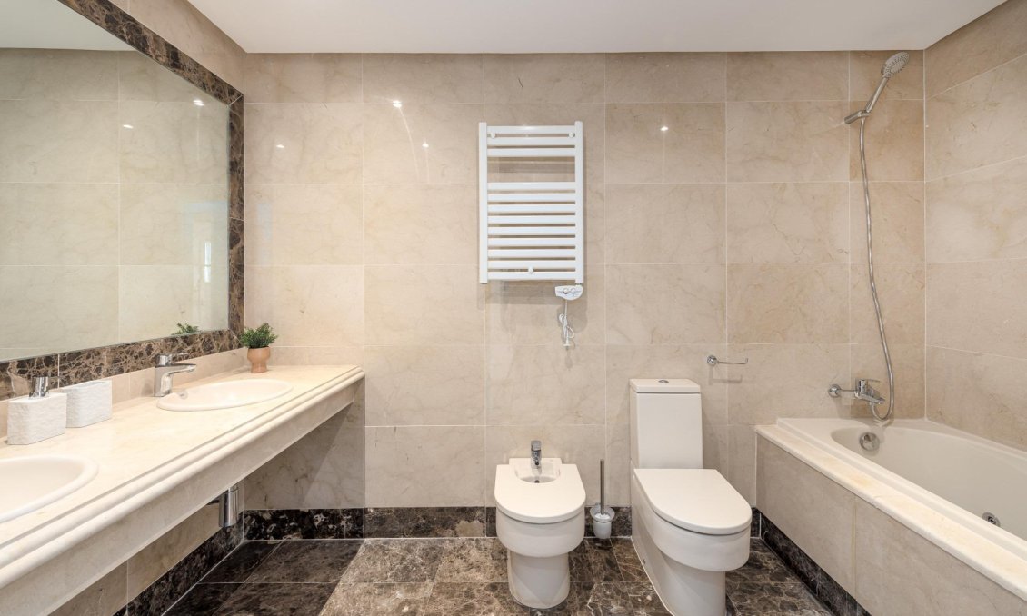 Obra nueva - Semidetached -
Estepona - Azata Golf Estepona Oeste