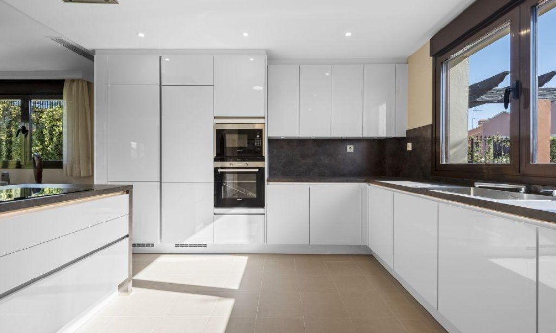 Obra nueva - Semidetached -
Estepona - Azata Golf Estepona Oeste