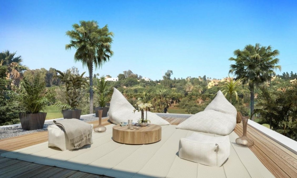 Obra nueva - Villa -
Estepona - El Paraíso