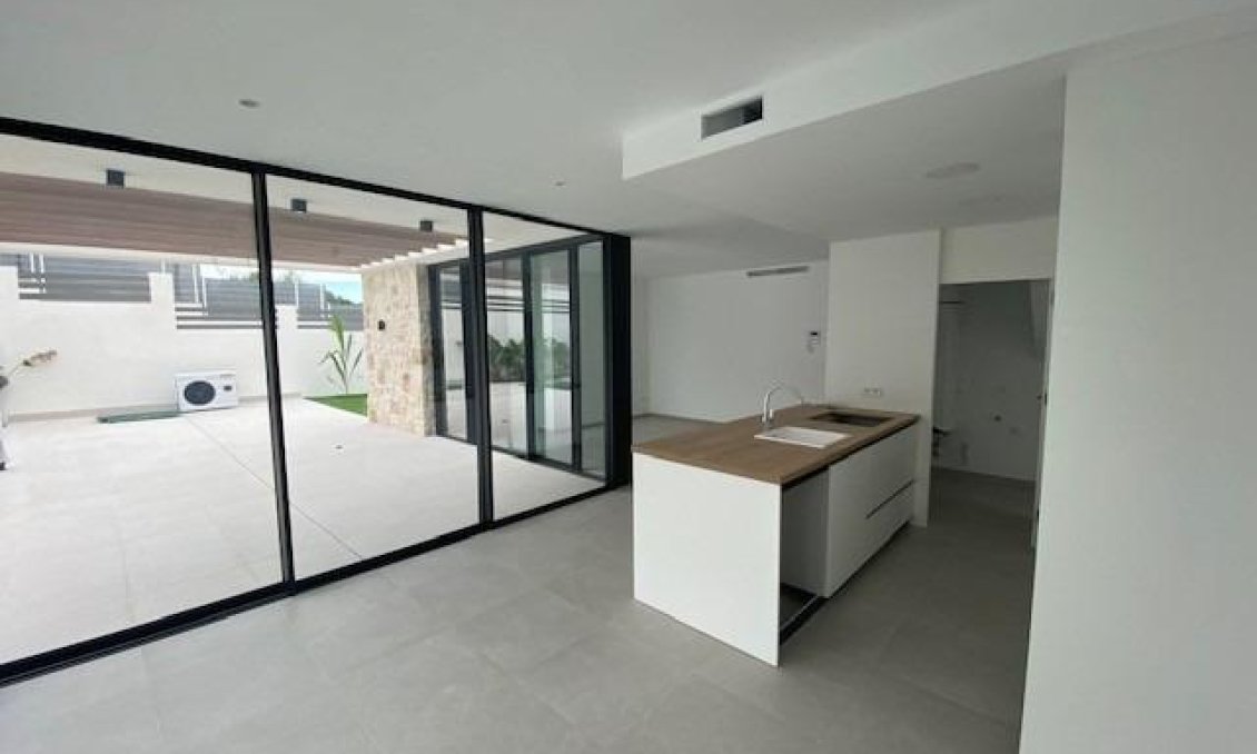 Neue Gebäude - Town House -
Orihuela Costa - Montezenia
