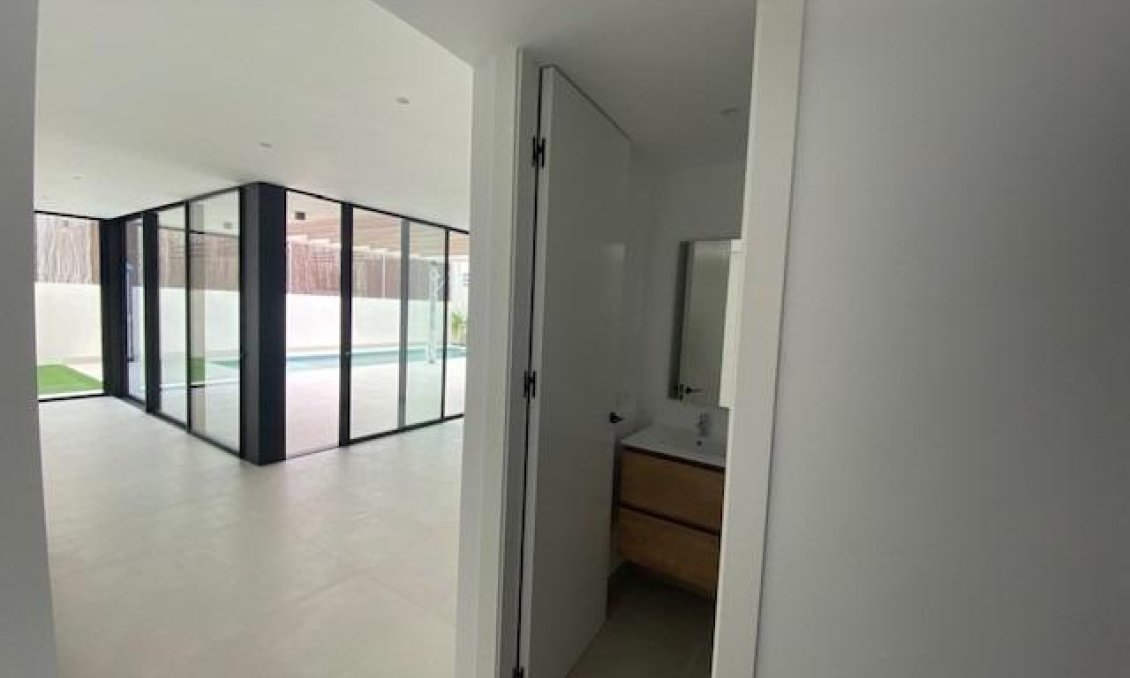 Neue Gebäude - Town House -
Orihuela Costa - Montezenia