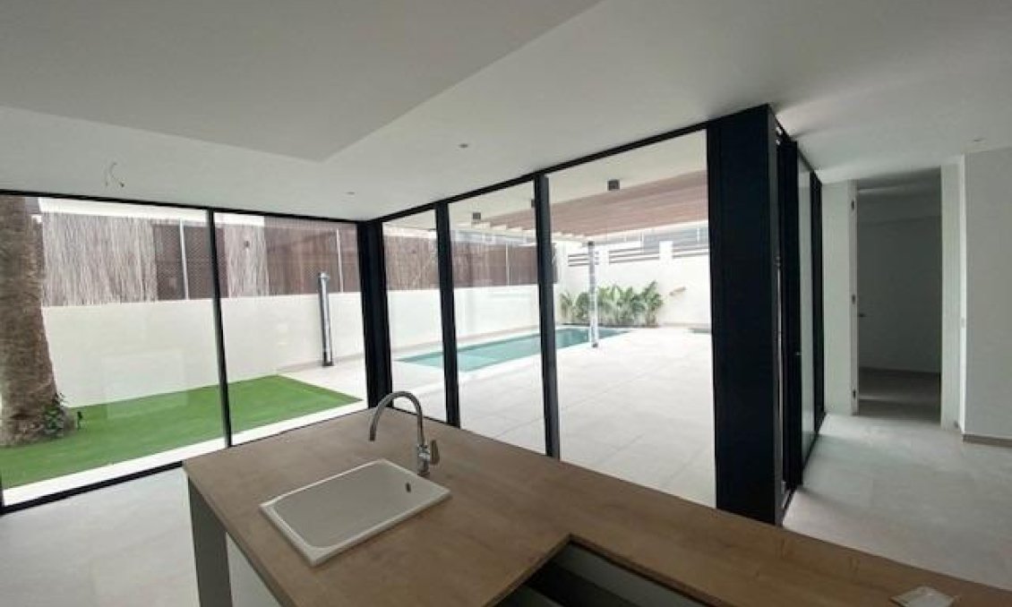 Neue Gebäude - Town House -
Orihuela Costa - Montezenia