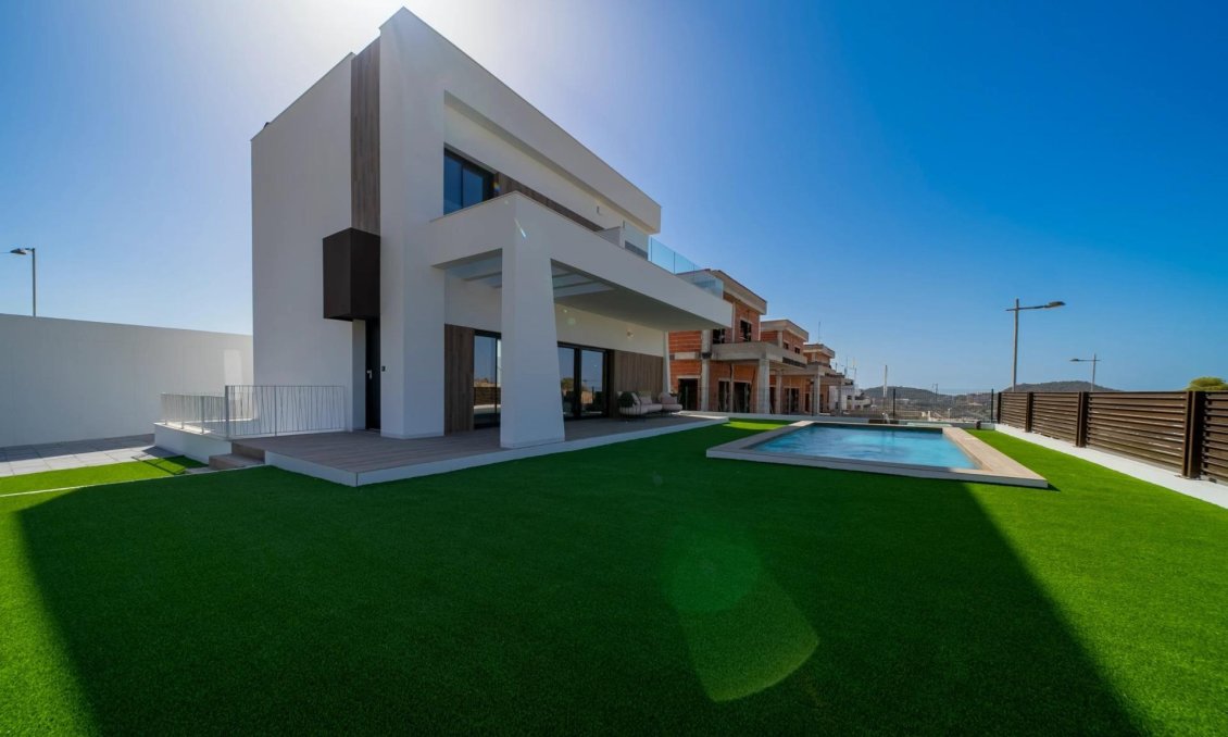 Obra nueva - Villa -
Finestrat - Golf Bahia