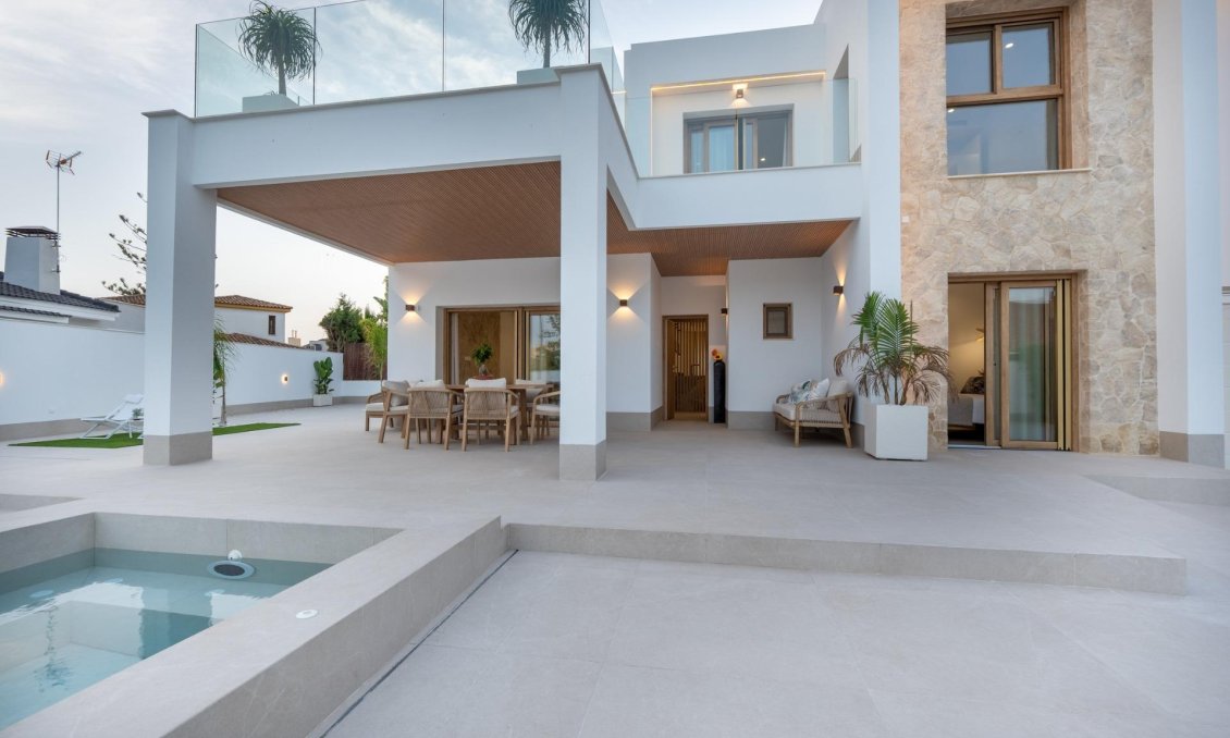 Obra nueva - Villa -
Orihuela Costa - Campoamor