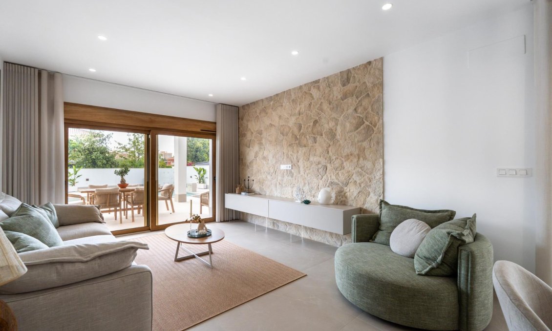 Obra nueva - Villa -
Orihuela Costa - Campoamor
