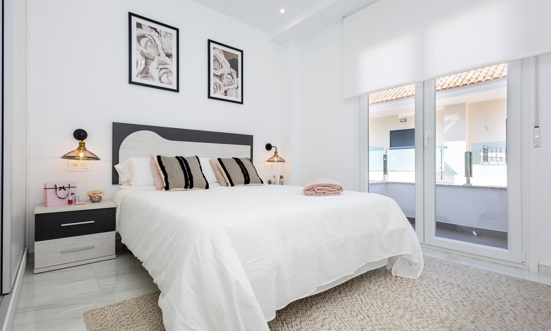 Obra nueva - Apartamento -
Jacarilla - pueblo