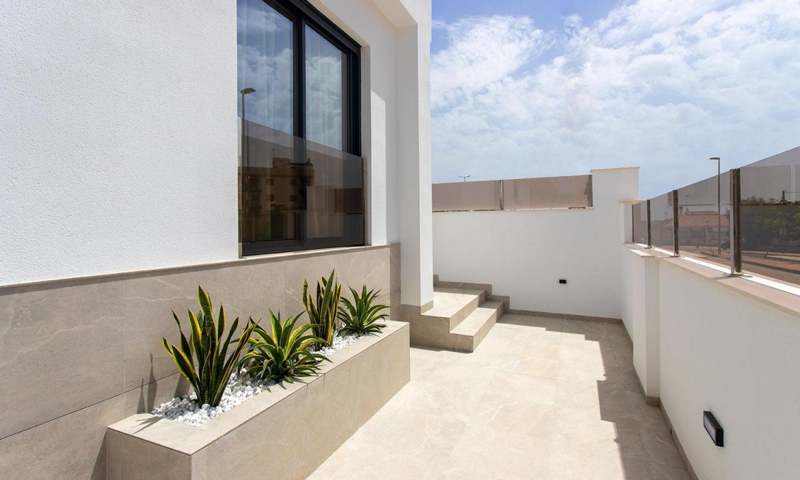 Obra nueva - Villa -
Sucina