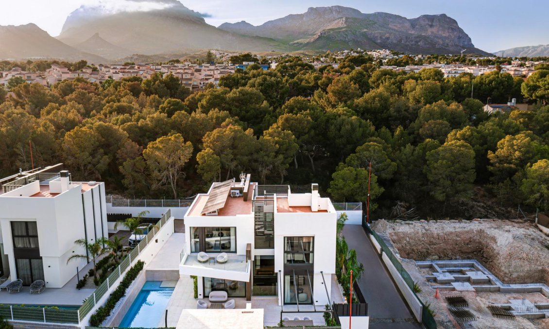 Neue Gebäude - Villa -
La Nucía - Coblanca