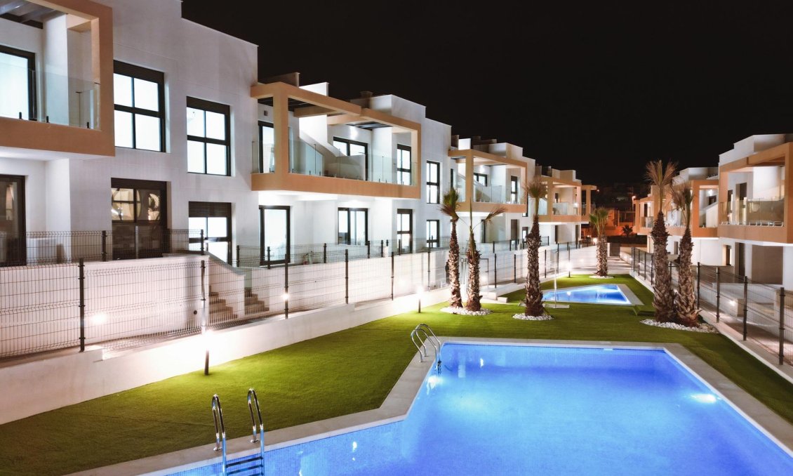 Obra nueva - Bungalow -
Orihuela Costa - PAU 26