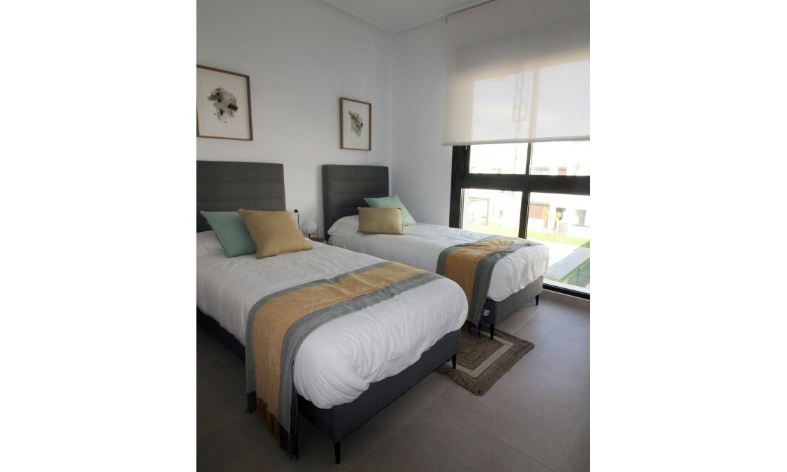 New Build - Town House -
Pilar de la Horadada - parque Andromeda