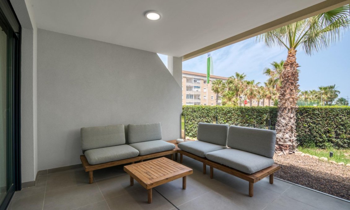 Obra nueva - Apartamento -
Torrevieja - Punta Prima