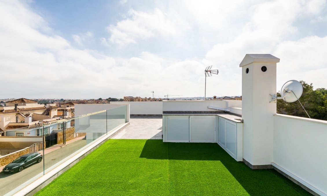 Obra nueva - Villa -
Orihuela Costa - PAU 26