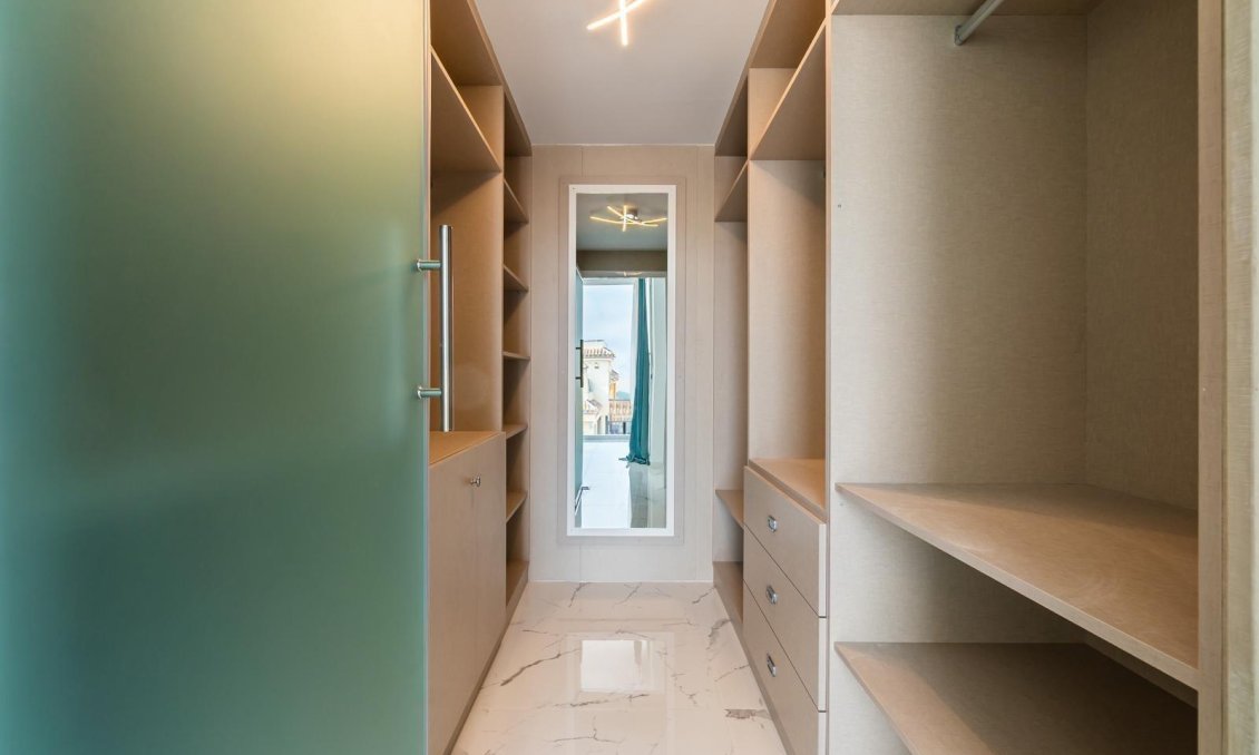 Obra nueva - Villa -
Orihuela Costa - PAU 26
