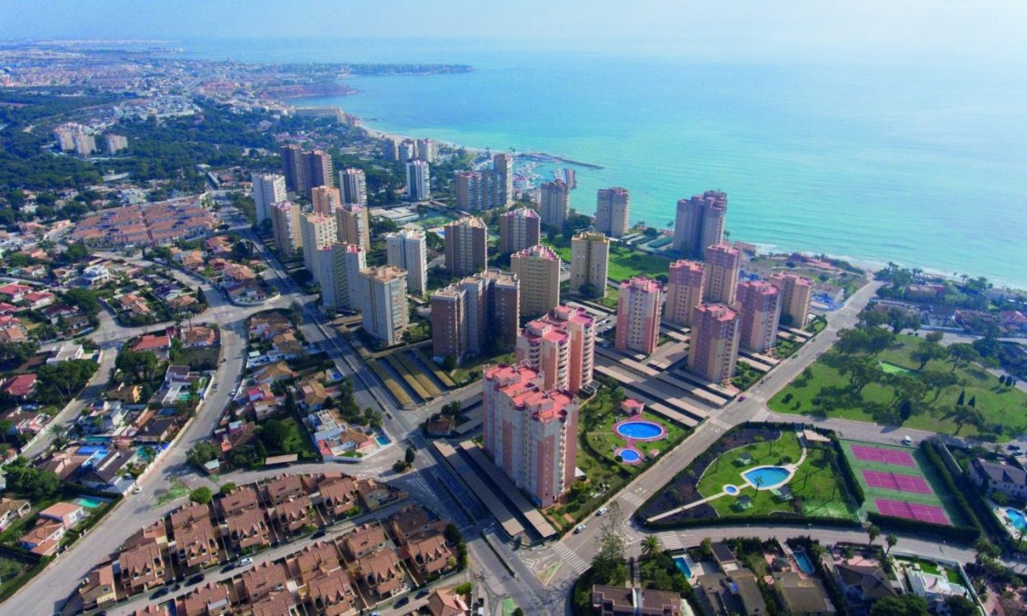 Obra nueva - Apartamento -
Orihuela Costa - Campoamor
