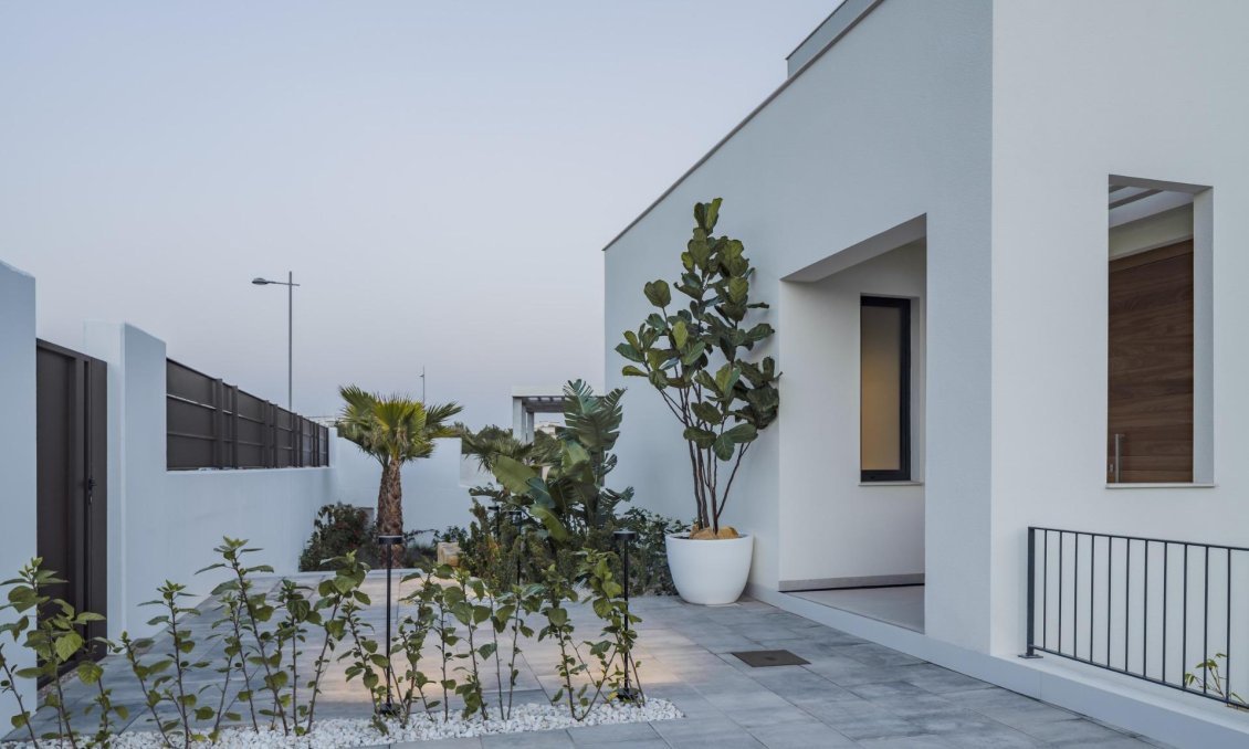 Obra nueva - Villa -
Finestrat - Campana Garden