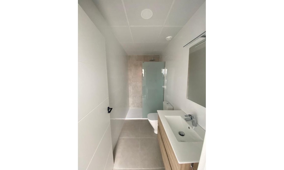 Obra nueva - Villa -
Los Alcazares - La Concha
