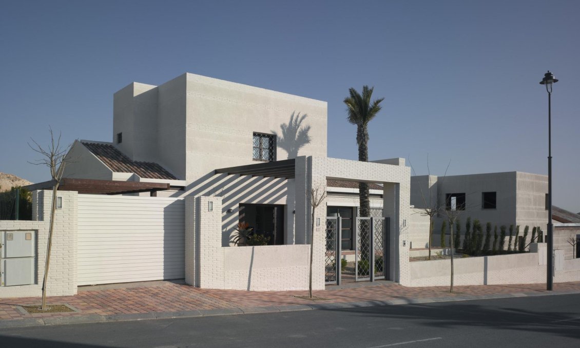 Neue Gebäude - Villa -
Sucina - Peraleja Golf