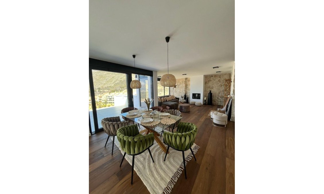 Neue Gebäude - Villa -
Altea - Sierra de Altea