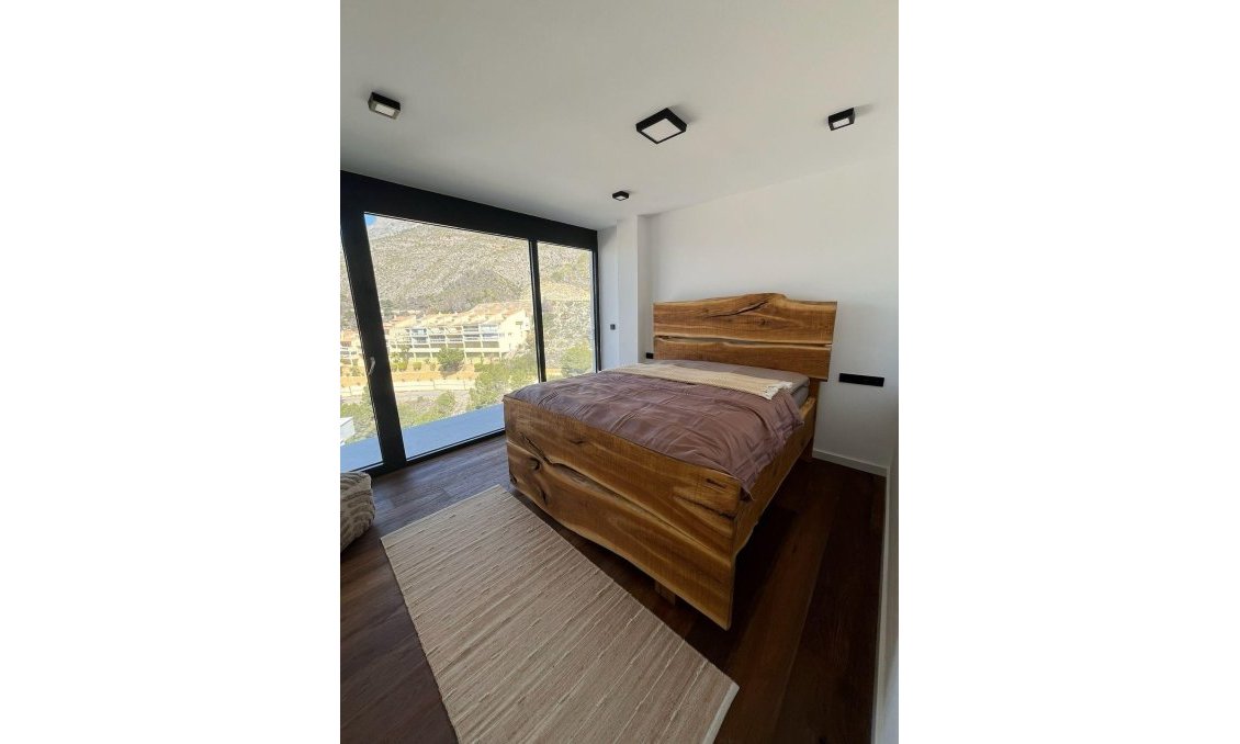 Neue Gebäude - Villa -
Altea - Sierra de Altea