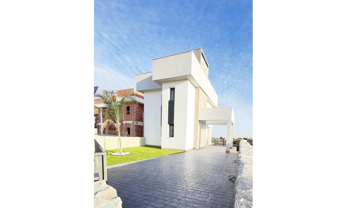 Neue Gebäude - Villa -
Algorfa - La Finca Golf