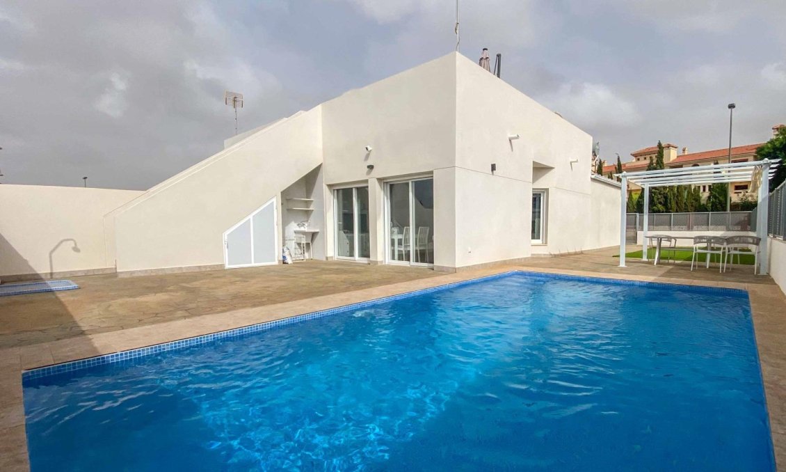 Obra nueva - Villa -
Los Alcazares - Serena Golf