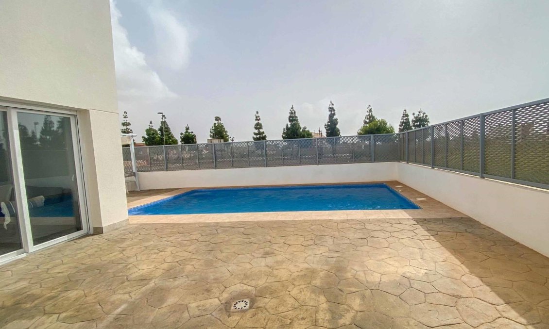 Obra nueva - Villa -
Los Alcazares - Serena Golf