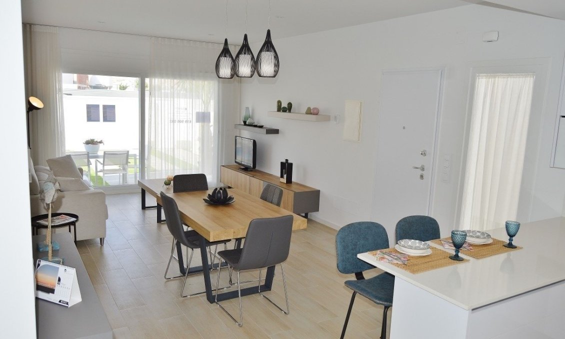 Obra nueva - Town House -
Avileses