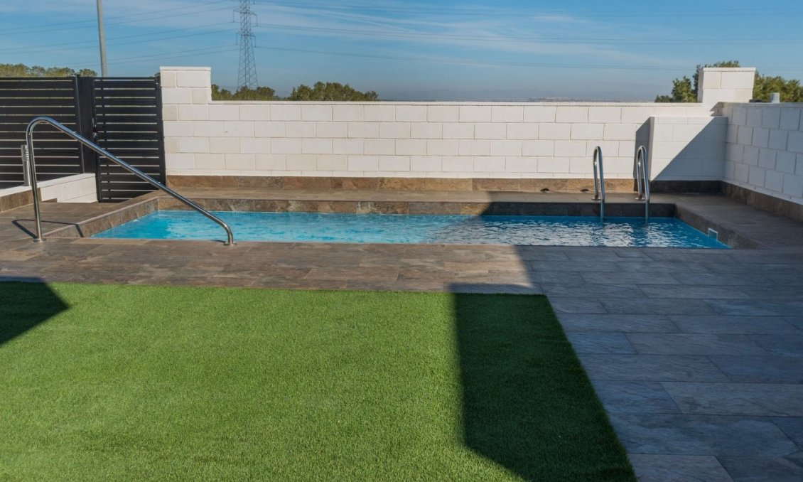 Neue Gebäude - Villa -
Orihuela Costa - PAU 8