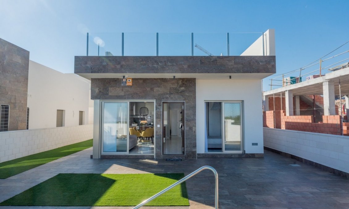 Neue Gebäude - Villa -
Orihuela Costa - PAU 8
