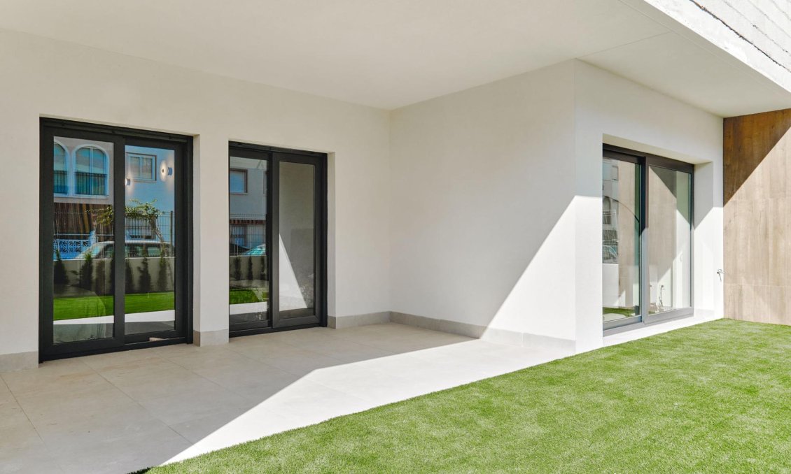 Neue Gebäude - Bungalow -
Torrevieja - La Veleta