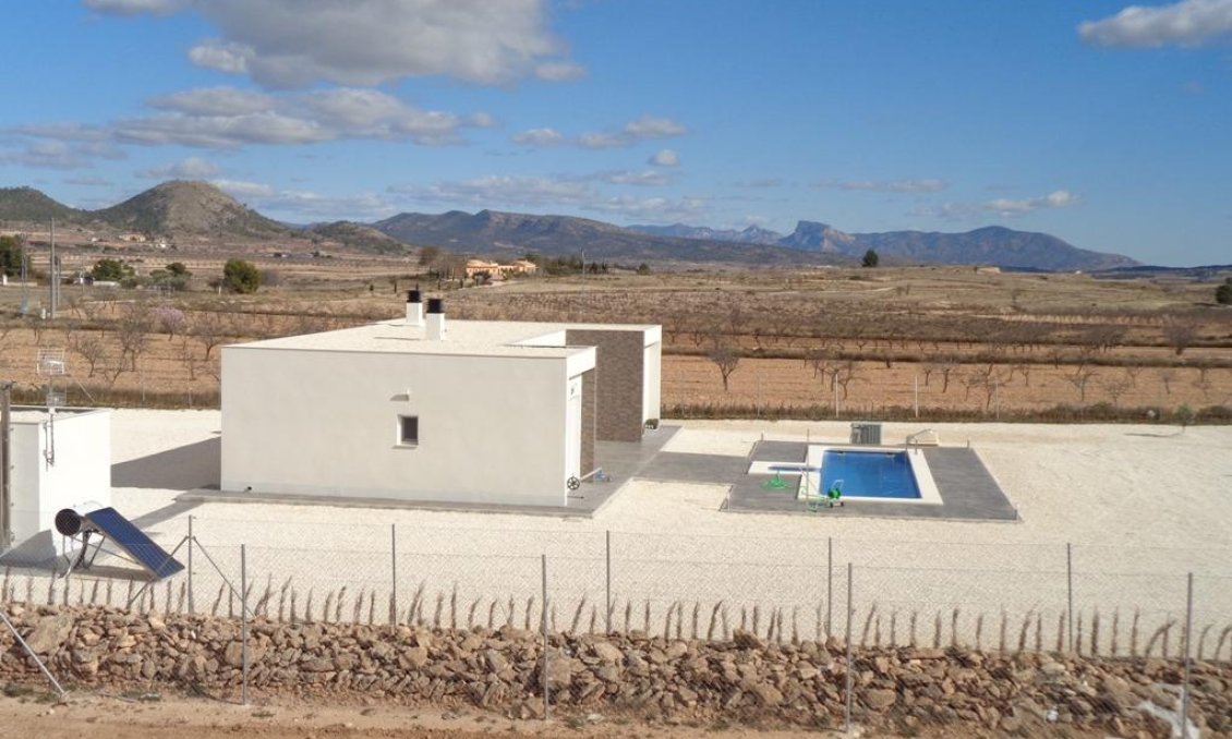 Neue Gebäude - Villa -
Pinoso - Camino Del Prado