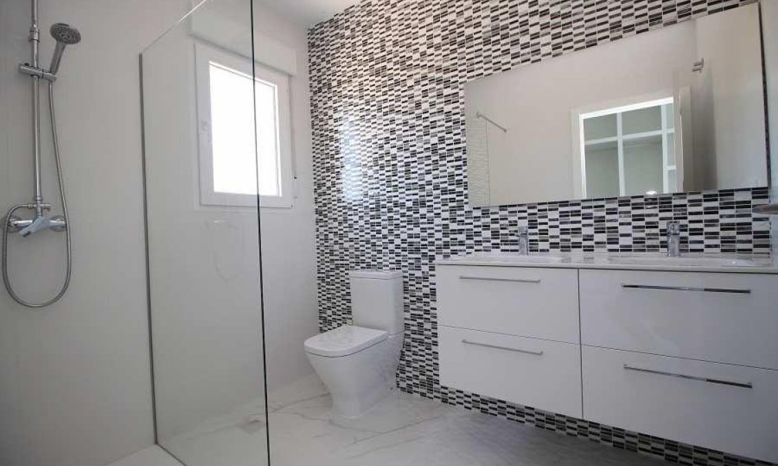 Obra nueva - Villa -
Pinoso - Camino Del Prado