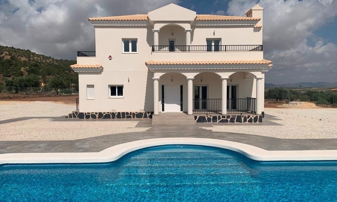 Obra nueva - Villa -
Pinoso - Camino Del Prado