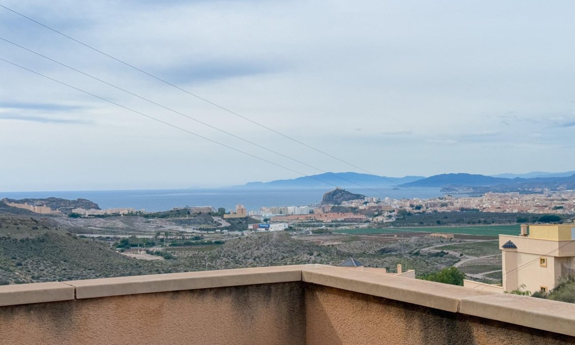 Obra nueva - Ático -
Aguilas - Centro