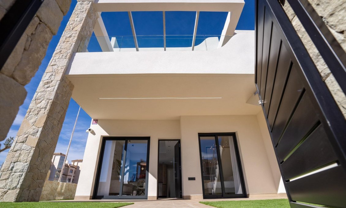 Obra nueva - Bungalow -
Pilar de la Horadada - pueblo