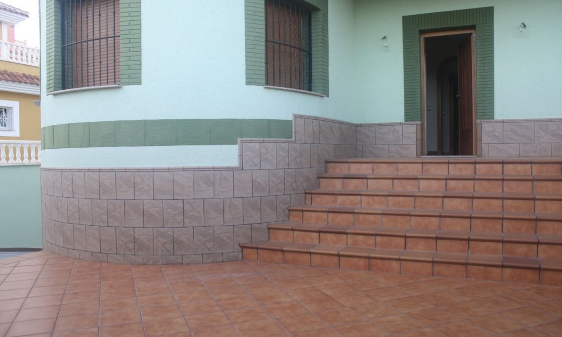 Obra nueva - Villa -
Torrevieja - Los Altos