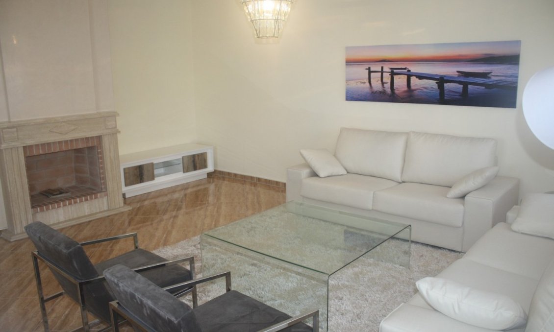 Obra nueva - Villa -
Torrevieja - Los Altos