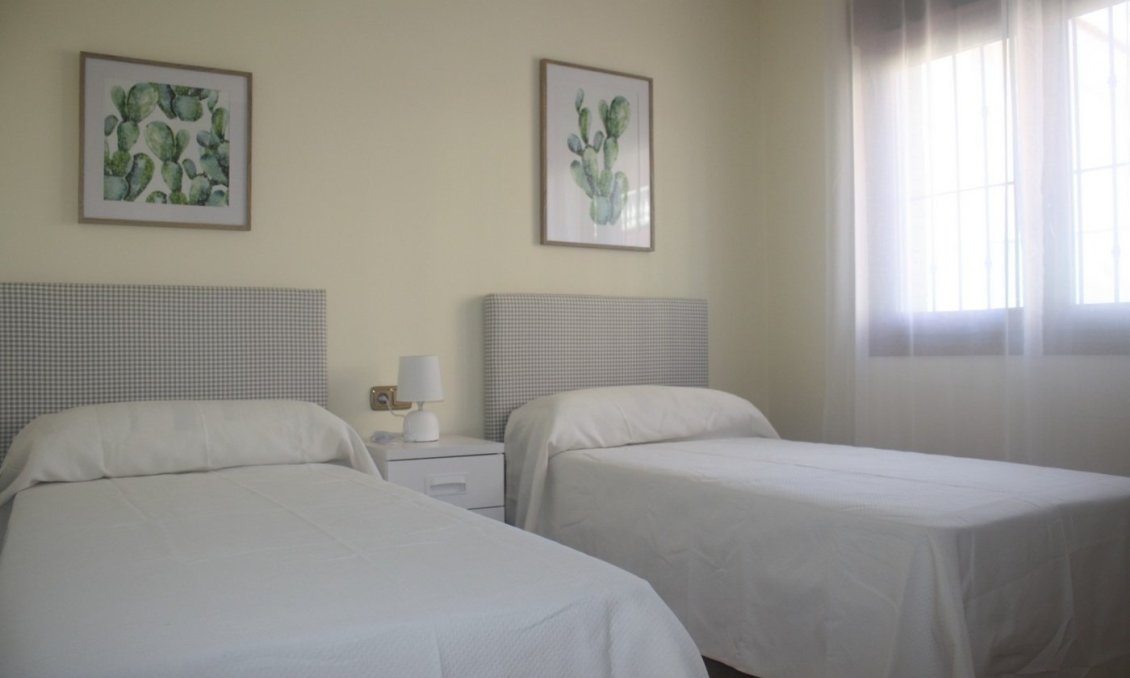 Obra nueva - Villa -
Torrevieja - Los Altos