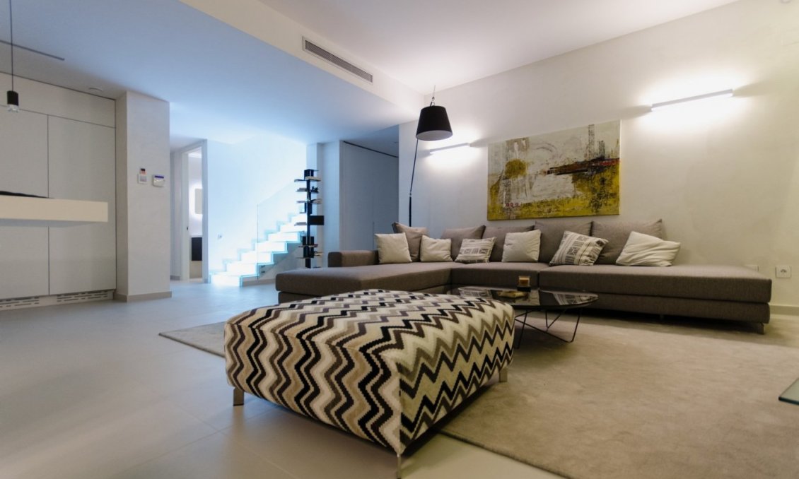 Obra nueva - Villa -
Orihuela Costa - Campoamor