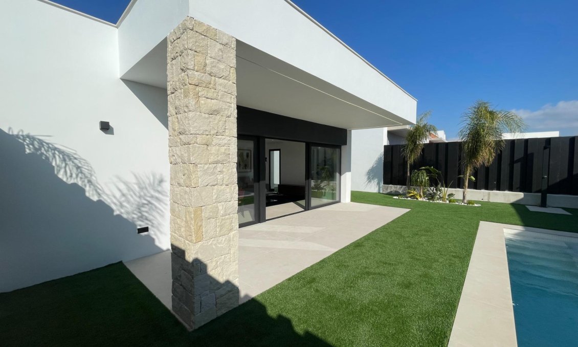 Neue Gebäude - Villa -
Molina De Segura - Urb. La Quinta