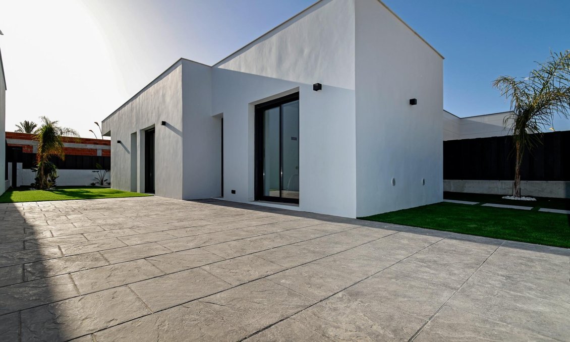 Neue Gebäude - Villa -
Molina De Segura - Urb. La Quinta