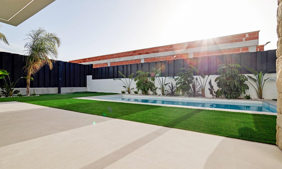 Neue Gebäude - Villa -
Molina De Segura - Urb. La Quinta