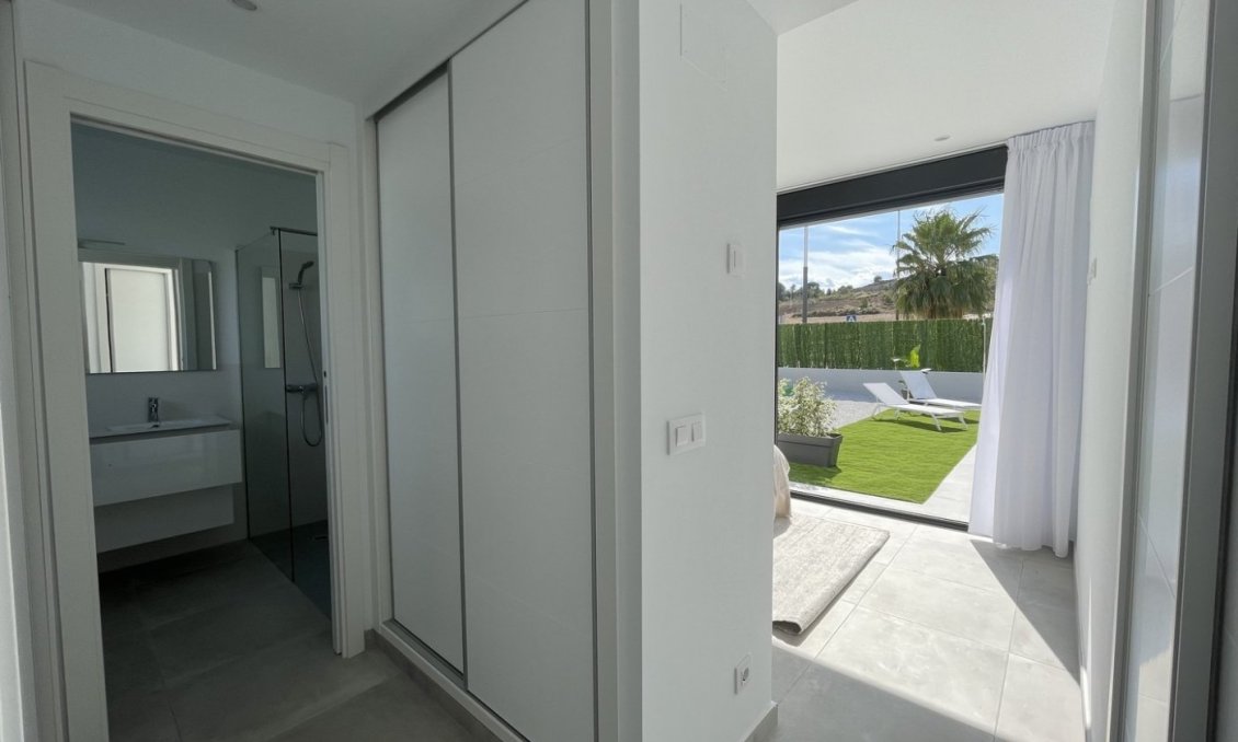 Obra nueva - Villa -
Calasparra - Coto Riñales