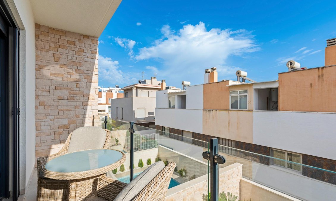 Neue Gebäude - Villa -
Guardamar del Segura - Els Secans