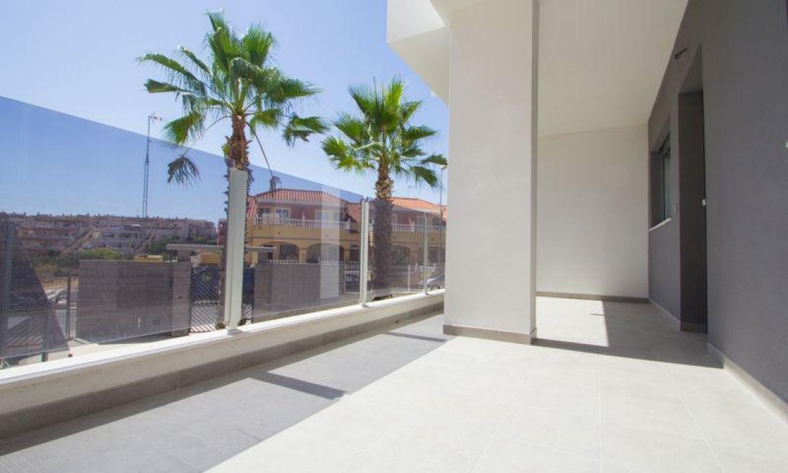 Obra nueva - Ático -
Orihuela Costa - Las Filipinas