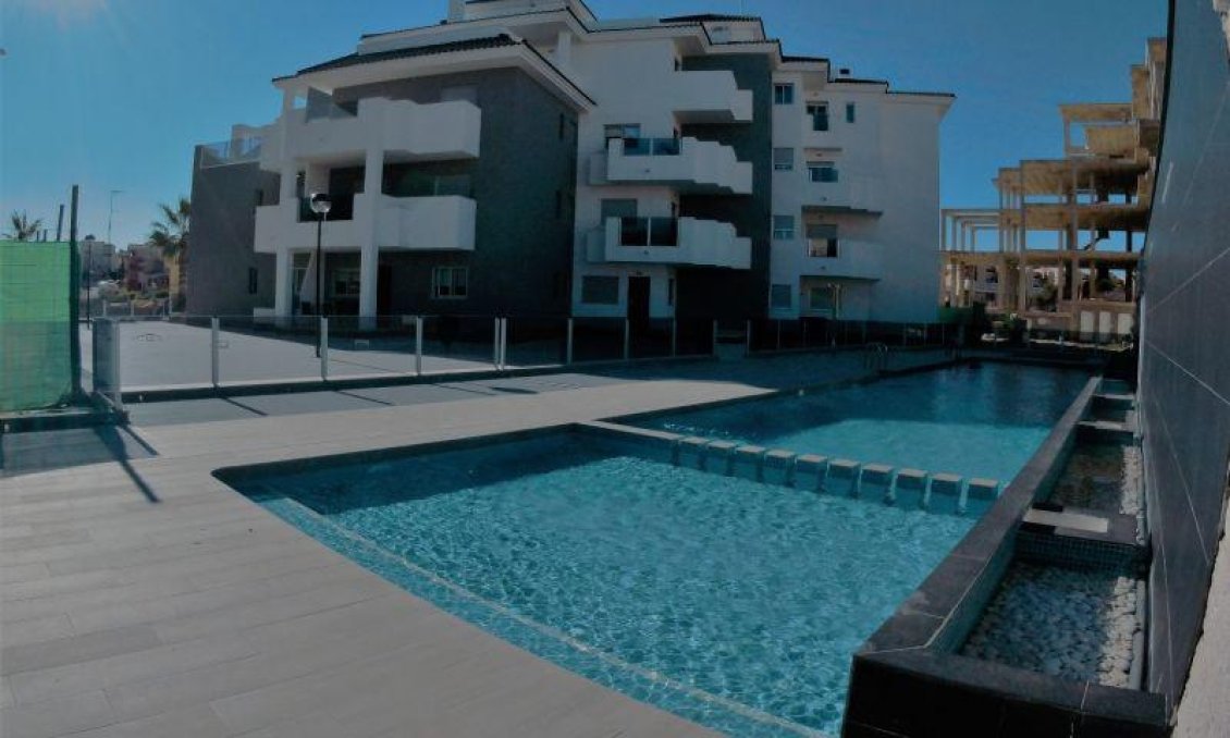 Obra nueva - Ático -
Orihuela Costa - Las Filipinas