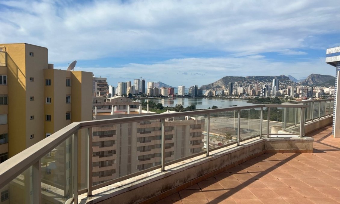 Obra nueva - Ático -
Calpe - Playa La Fossa