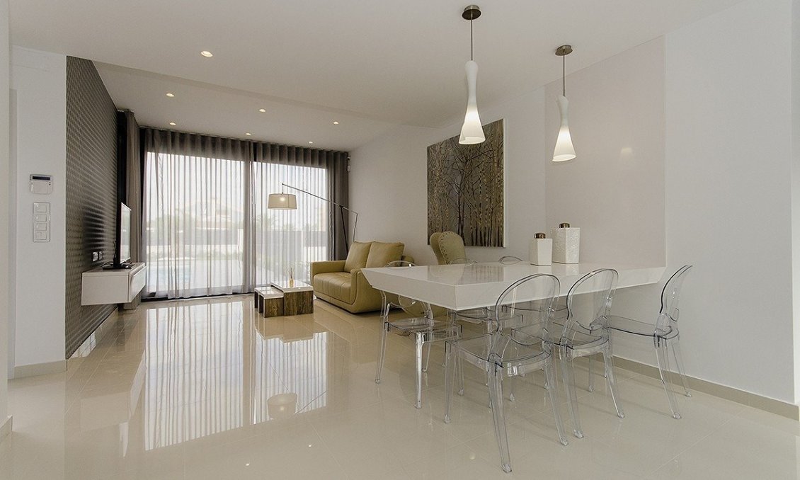 Obra nueva - Villa -
Orihuela Costa - Campoamor